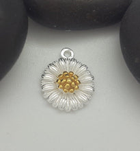 Load image into Gallery viewer, sterling silver daisy charm - Eternalflow charms and Jewellery supplies
